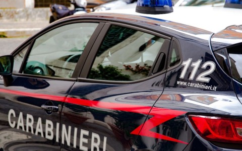 Cacciavite durante il controllo: denunciato 30enne