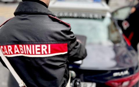 Due coltelli sequestrati al tribunale, denunciato un 73enne