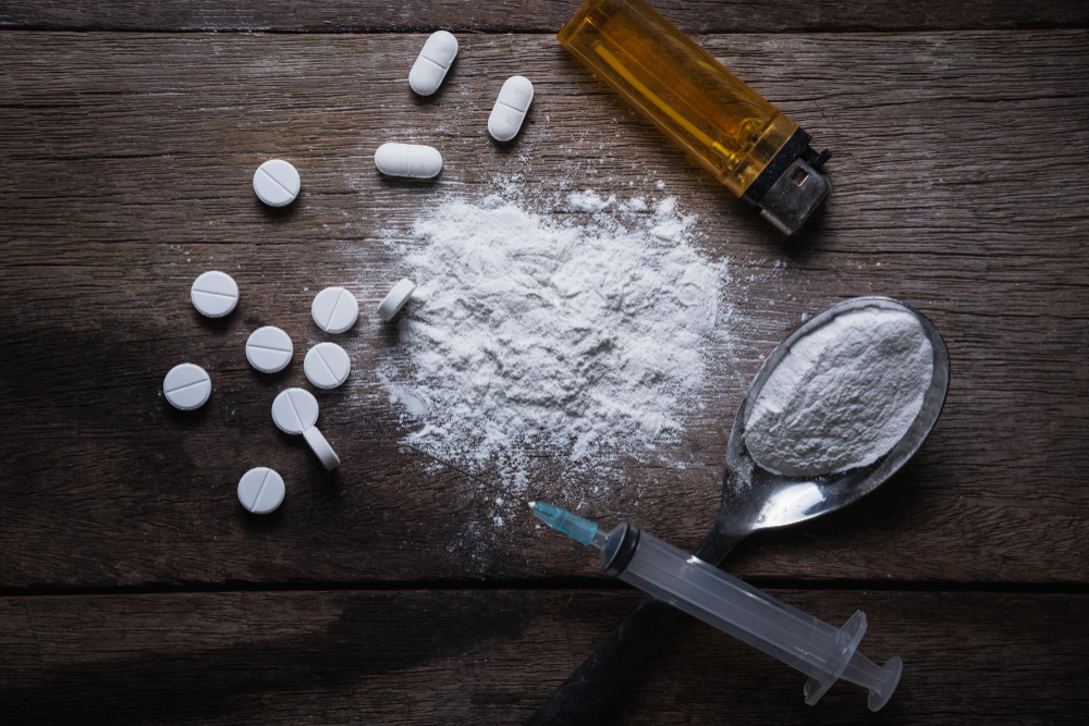 Denunciato 28enne dopo lite e sequestro di hashish