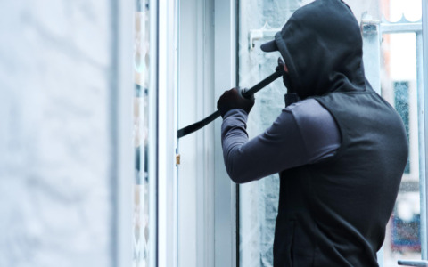 Denunciato 28enne per ricettazione dopo furti di veicoli