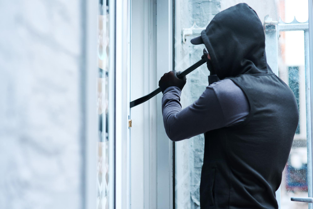 Denunciato 28enne per ricettazione dopo furti di veicoli