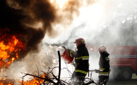 Incendi boschivi, in Lombardia scatta il codice arancione