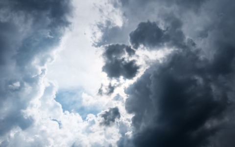 Allerta gialla per temporale fino alle 14, pioggia e vento a Cremona