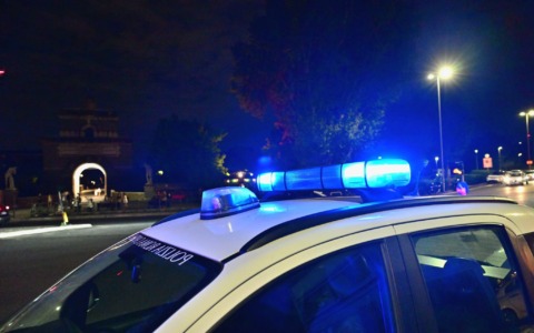 Controlli straordinari: 200 identificati e tre allontanamenti