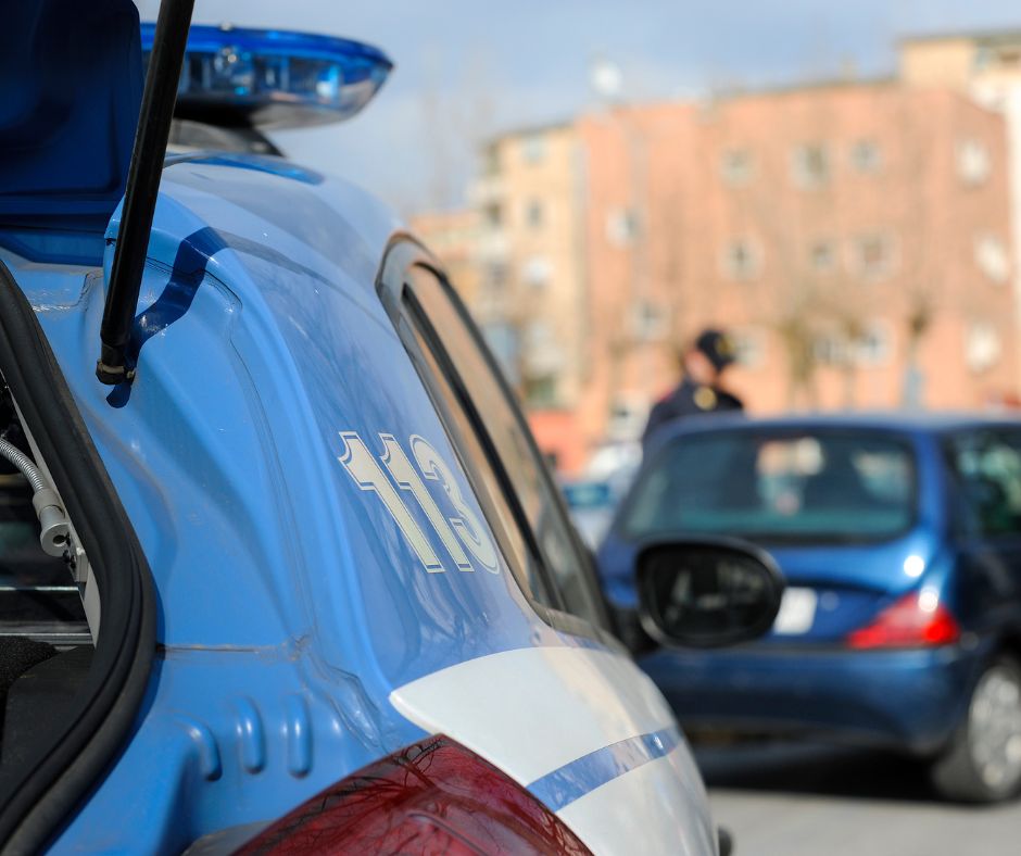 Sette persone allontanate dopo una lite violenta