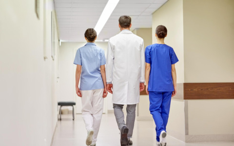 A Cremona confronto tra chirurghi sulla malattia del colon
