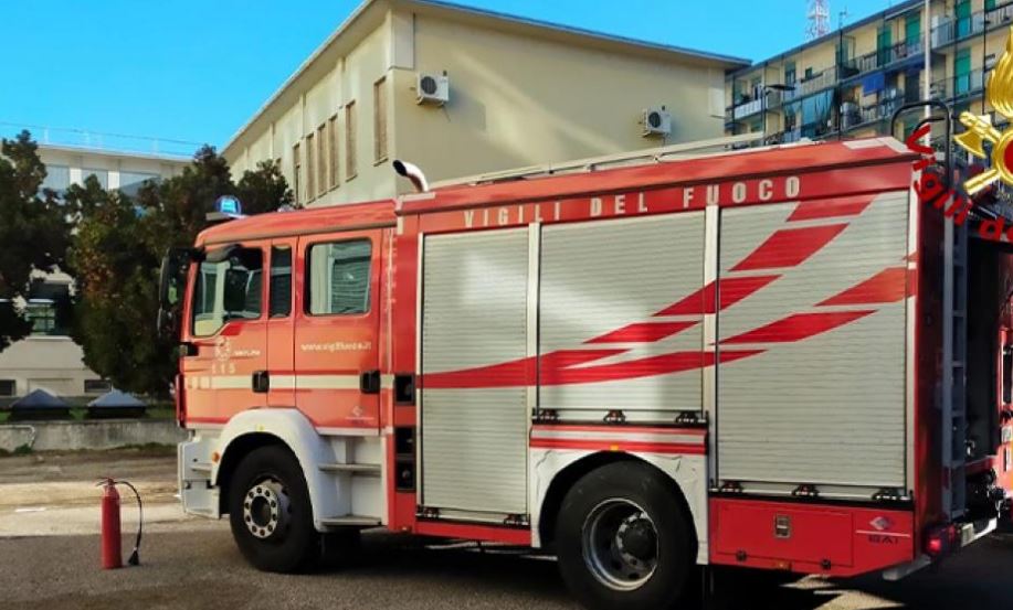 Vigili del Fuoco al lavoro sulla Torre Civica dopo la supercella